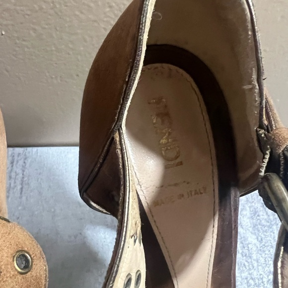 Fendi Brown T-Bar Ankle-Strap Platform Sandals Size 37.5 Made in Italy - Picture 5 of 10